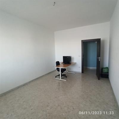 Stanza in ufficio condiviso - Foto 2