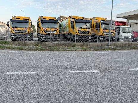 Iveco Hi-Street AD320S42 E6 8x2 KM 186000 km