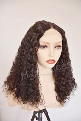 Parrucca di chiusura con capelli ricci medio lunghi