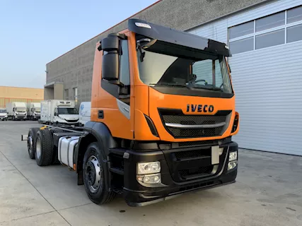 Iveco Stralis 420 E6 3 assi telaio passo 3.800 mm Anno 2017, colore ARANCIO - Foto 3