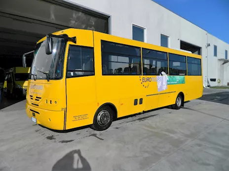 Scuolabus Euro 6 oltre 56 pax Iveco, cambio automatico - Anteprima 4