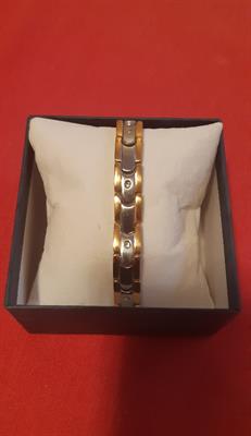 Bracciale in Acciaio Dorato con Brillantini