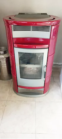Termostufa 14,4 kW a pellet Idro Edilkamin modello Charme