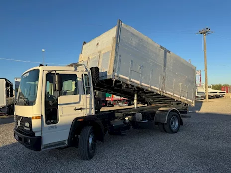VOLVO FL6 RIBALTABILE IN ACCIAIO 5.00 MT