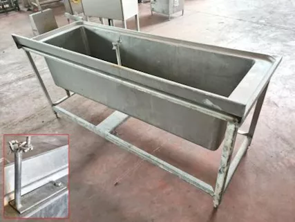 Lavatoio con unico vascone inox usato - Foto 4