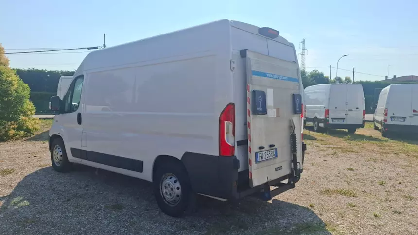 Foto 10Ducato - Officina Mobile + Sponda - Metano Euro 6, passo medio