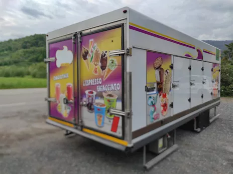 Cella frigo surgelati gelati