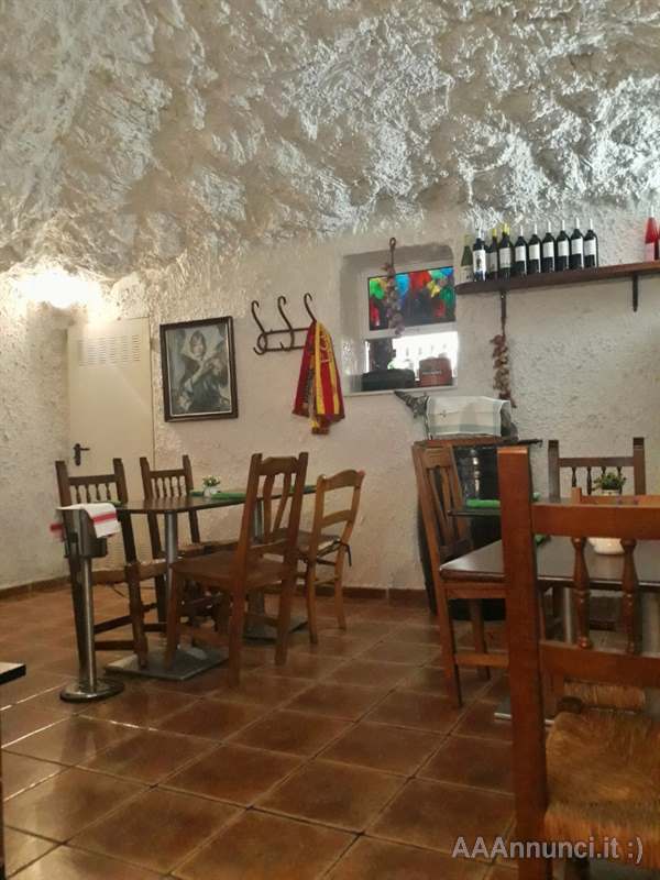 Locale di carne alla brace e birra, solo 8000 euro in Spagna - Foto 5