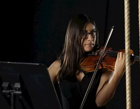 Pianista e violinista a Saronno