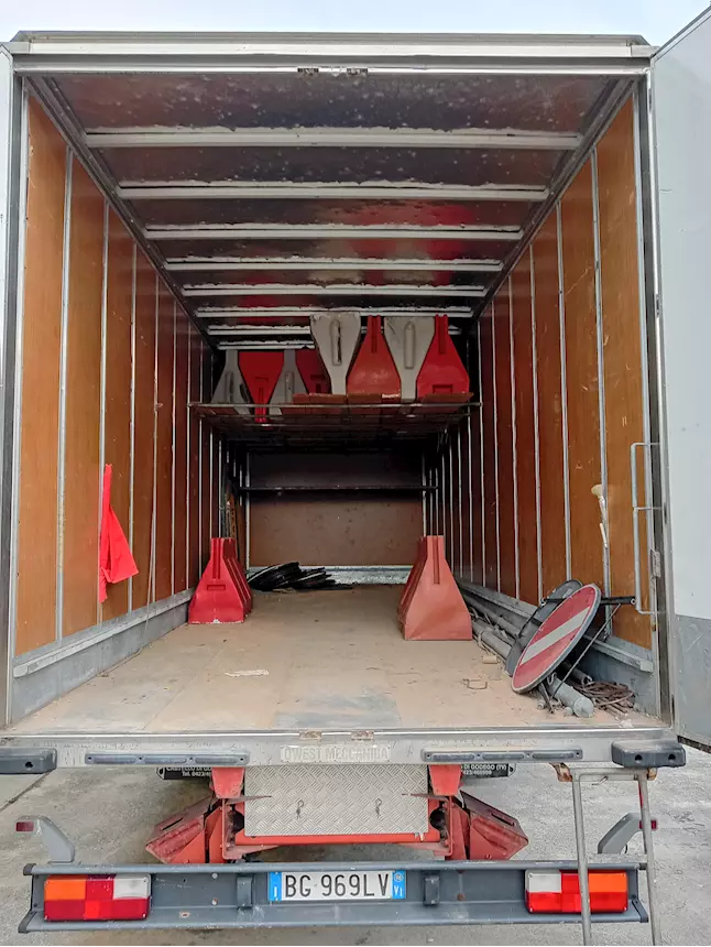 Foto 3Eurocargo 120 Marca Iveco Km 0, prezzo trattabile