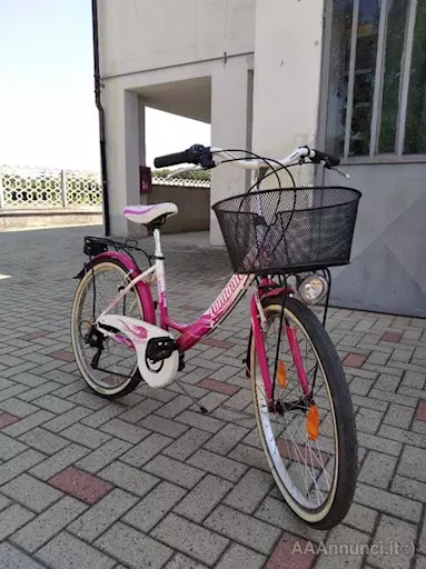 Bicicletta per ragazzina