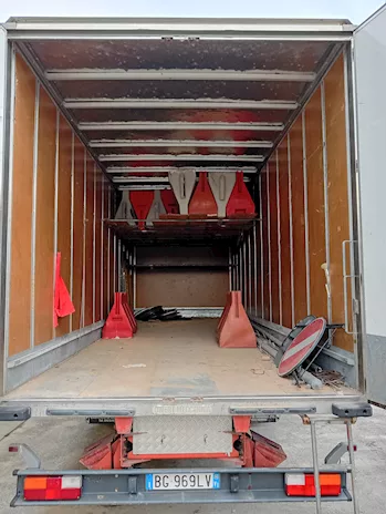 Eurocargo 120 Marca Iveco Km 0, prezzo trattabile - Anteprima 3