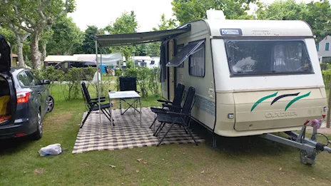 Caravan Adria Unica 5003 Db 1995 F2 980 kg