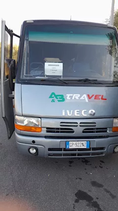 per conto di un azienda minibus usato