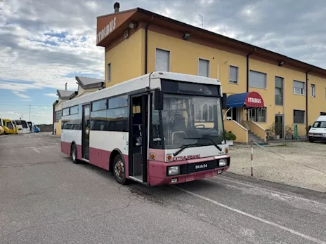 MAN-Neoplan 11.220/3 HOCL De Simon