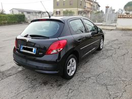 Foto 4 Peugeot 207 HDI 1.6 cc 93 CV Anno 2011 Km 155000 Utilitaria, colore nero