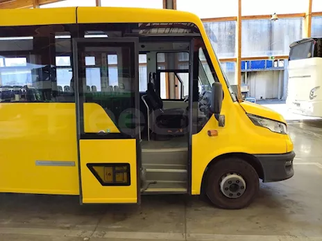 Iveco Indcar Wing, 2022, 47 posti, Euro 6 Km 36937, cambio: manuale - Anteprima 9