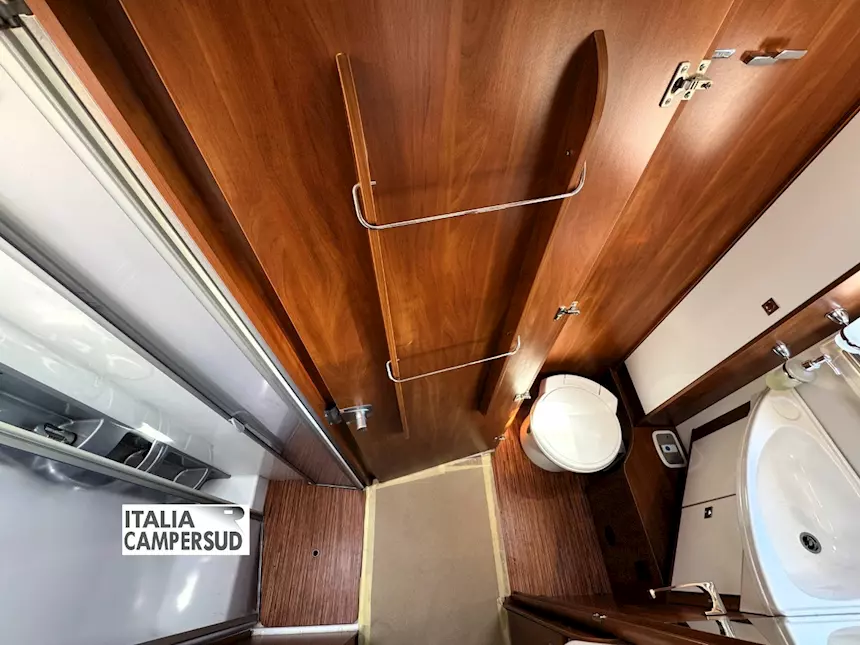 Camper Laika Kosmo Emblema 509E semintegrale Fiat del 2022 Km 20000 - Foto 10