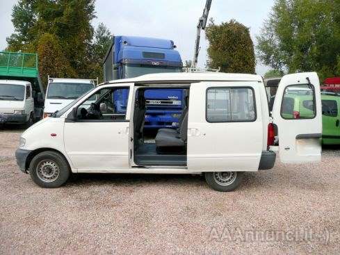 Nissan vanette 8 Posti