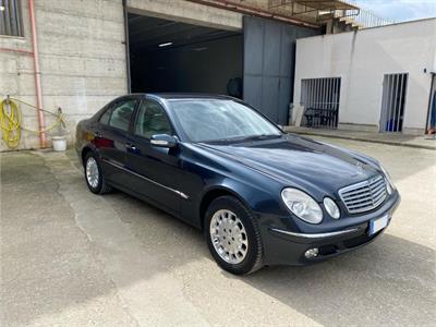 Mercedes Classe E 270 anno 2003 Km 133500 Berlina Diesel, unico proprietario - Foto 2