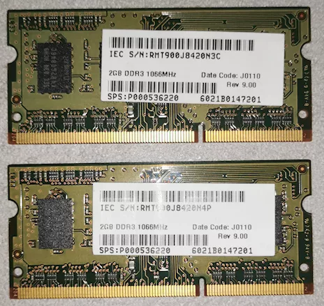RAM DDR3 2 Banchi x 2GB Tot 4 GB PC3-10600S