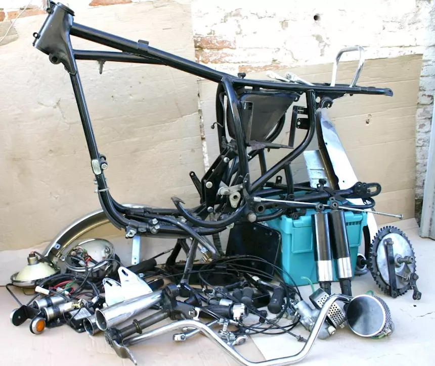 BSA A65 '67-69 TELAIO E ACCESSORI
