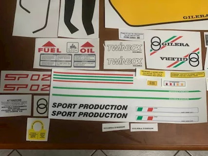 Gilera sp 02 kit adesivi nuovi - Foto 3