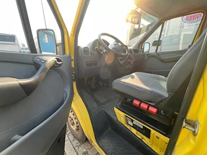 Mercedes 313 CDI scuolabus 16+1+1 Anno 2000 Km 260783 Euro 3 - Foto 4