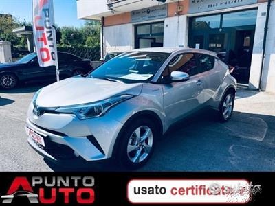 TOYOTA C-HR 1.8 Hybrid E-CVT NAVI TELECAMER 2018 Km 60000, tipologia Fuoristrada - Anteprima 1