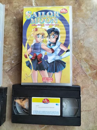 Due videocassette Sailor Moon - Foto 4