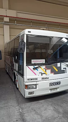Vendesi Iveco Orlandi Anno 1999 Km 185096 Euro 2, prezzo trattabile - Foto 3
