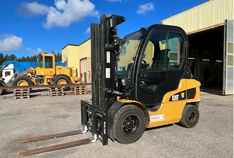 CAT DP35N Diesel del 2007 con 4.763 ore di lavoro