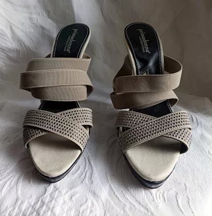 Scarpe Primadonna collection tacco alto n.36, colore BEJGE - Foto 2