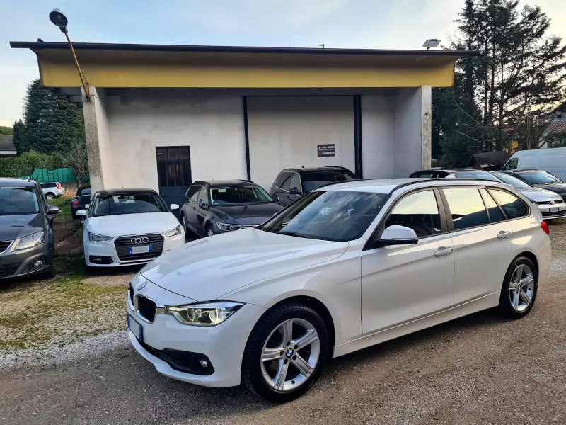 BMW 318d Touring Business Advantage