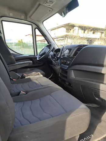 Iveco Daily 35C14 furgone 4,1 m e sponda 2021 Euro 6 Km 150000 - Anteprima 6