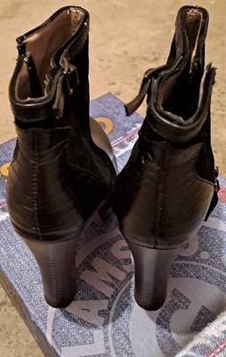 Scarpe donna, colore nero - Foto 3