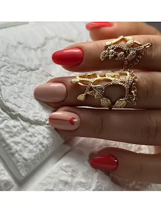 Nail art - riconstruzione unghie a Peschiera Borromeo