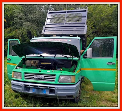 Iveco Daily 35.10 Cassone Ribaltabile Trilaterale Km 251443 - Foto 2