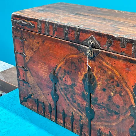 Antico baule cassapanca tibetana XIX sec - Anteprima 6