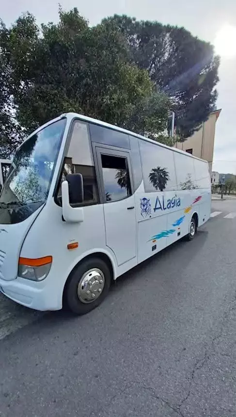 Foto 4Mercedes 815 Anno 2003 Km 270000 Euro 3