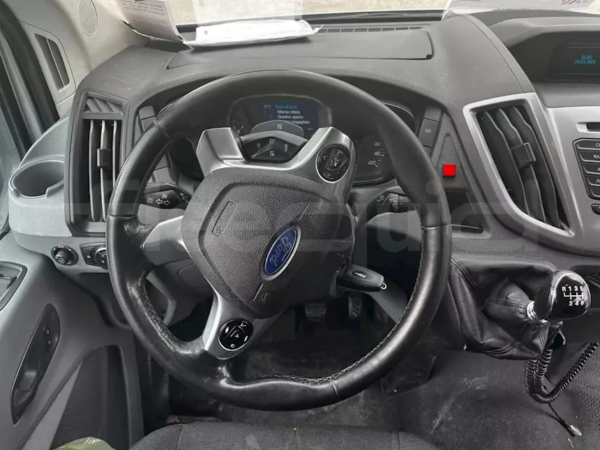 Foto 4Ford Transit, 2017, 18 posti, Euro 6 Km 320268, cambio: manuale