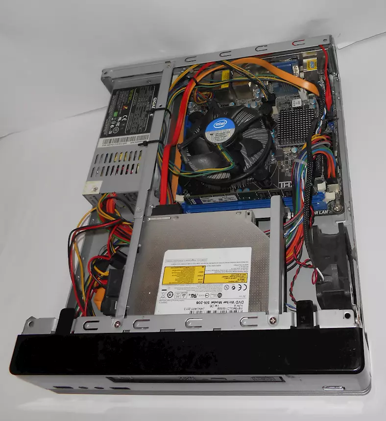 Foto 6Desktop di marca Gigabyte Chassis, prezzo non trattabile