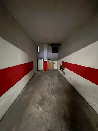Garage, Posto Auto in Affitto a Alba centro storico