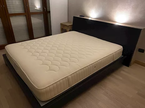 Letto, settimanale e cassettiera, in legno, ottimo stato - Anteprima 2