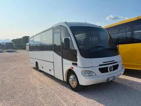 Mercedes Beluga 815 Euro 3
