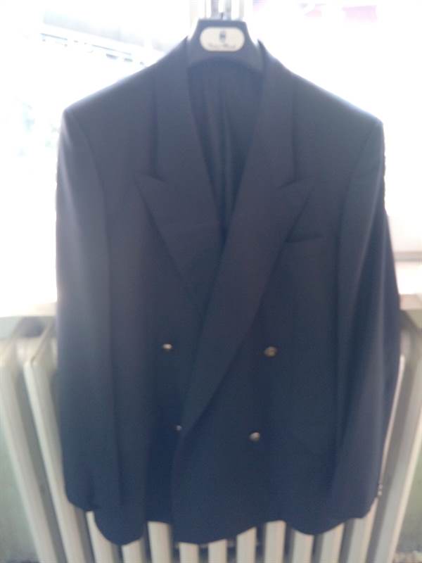 Giacca da uomo blu taglia 48. Portata