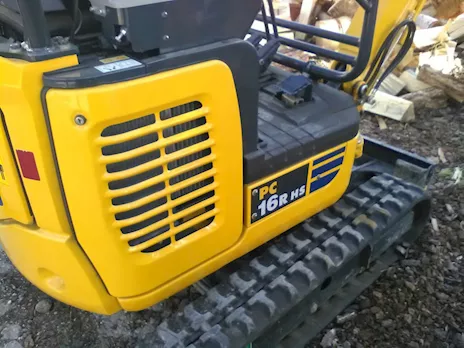 Mini-escavatore Komatsu PC16-R