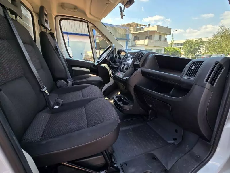 Foto 6Citroen Jumper Furgone telonato 4,3 m 2022 Euro 6D 155000 Km Centinato