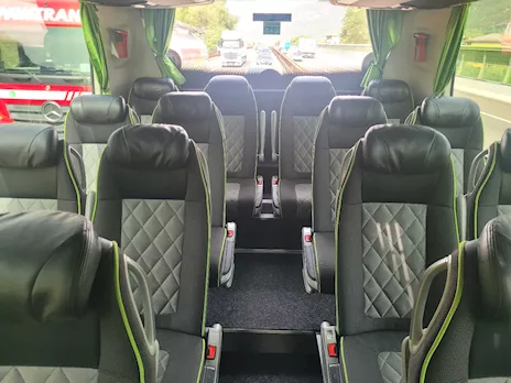 New Tourismo Euro 6 Marca Mercedes Anno 2019 Km 480000, cambio automatico - Anteprima 9