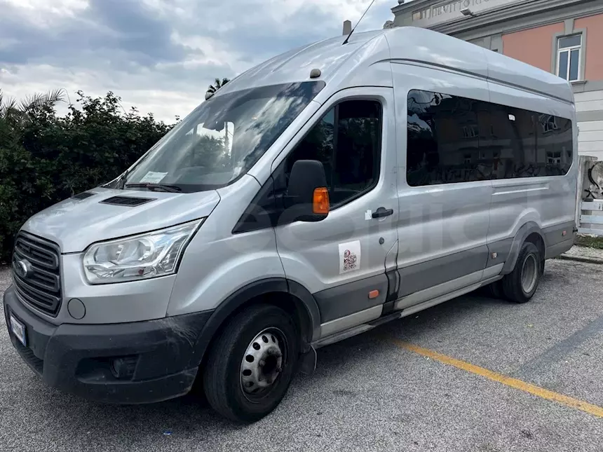 Foto 2Ford Transit, 2017, 18 posti, Euro 6 Km 320268, cambio: manuale